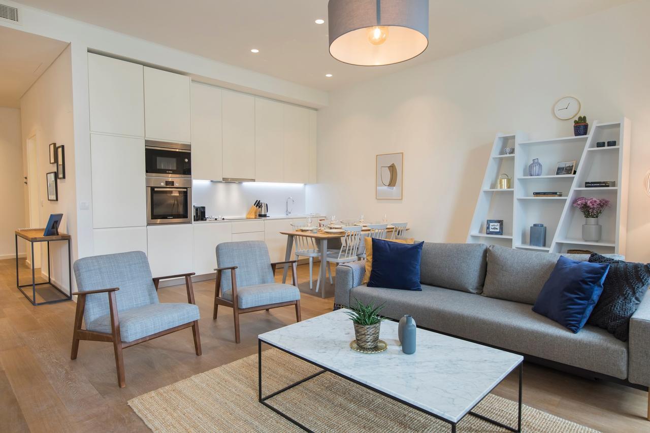 Urban Chic Apartment In The Heart Of Historic Lisbon Bagian luar foto